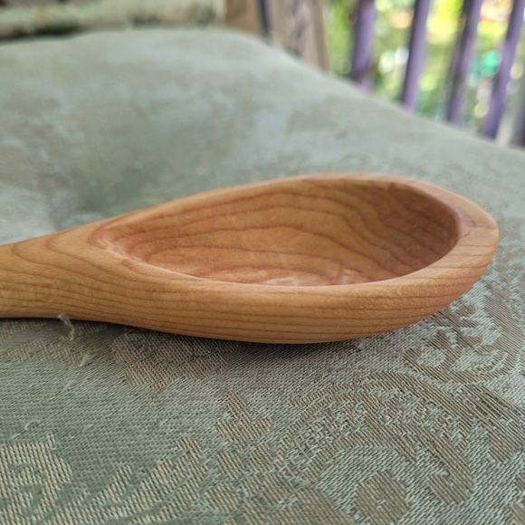 Hand Crafted Hardwood Maple Cooking Spoon - Picture 3 of 6